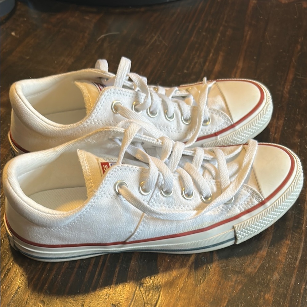 Converse All Star White Low-Top Sneakers lightly used